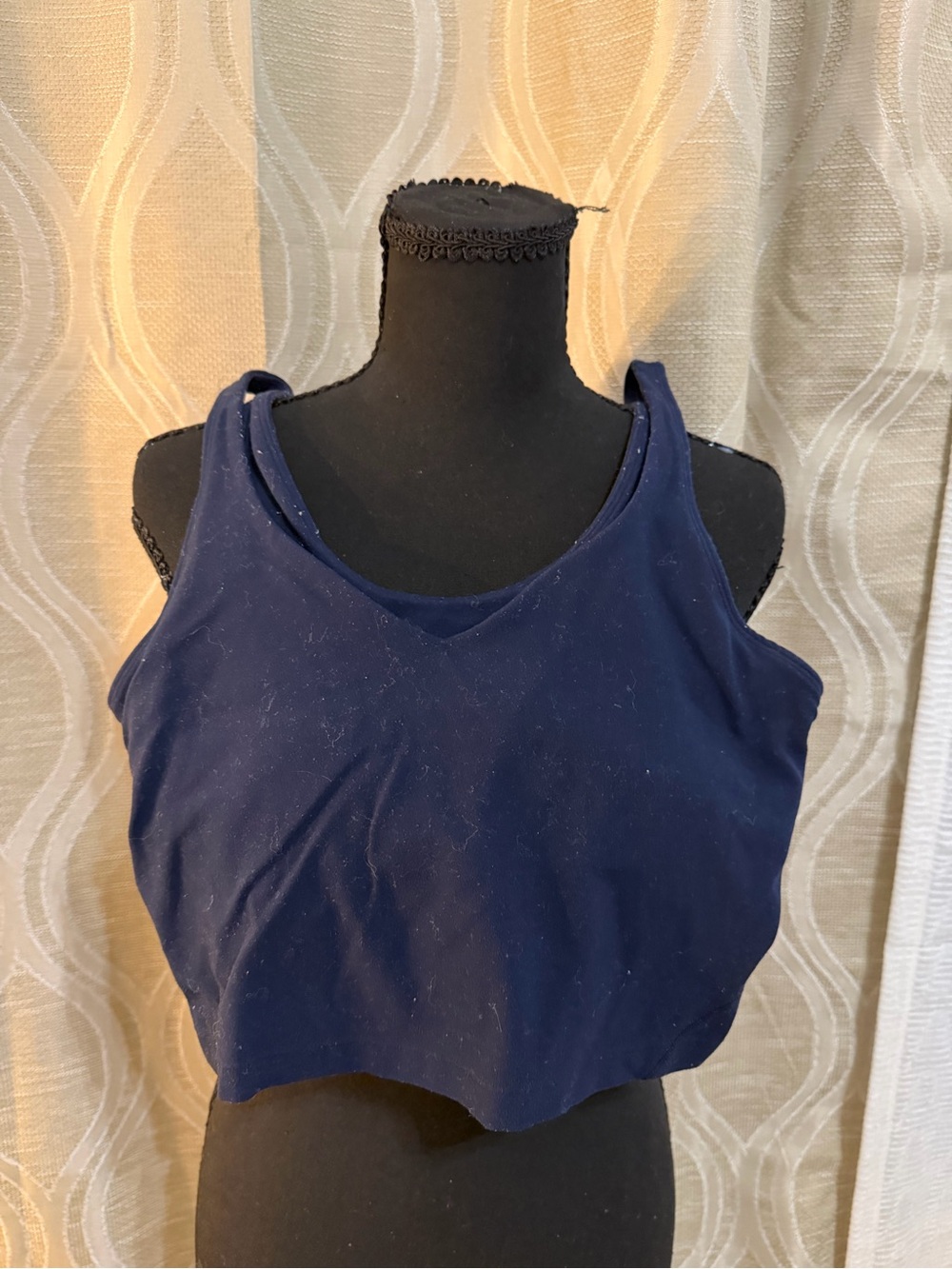Lululemon Navy Cropped Tank Top - Women